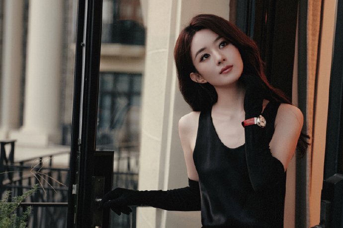 电影《已婚女人外遇》