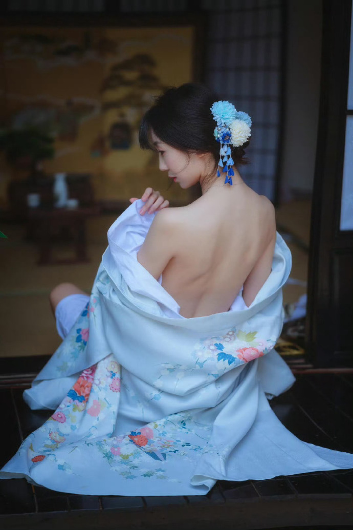 爱之美神在线观看免费完整版