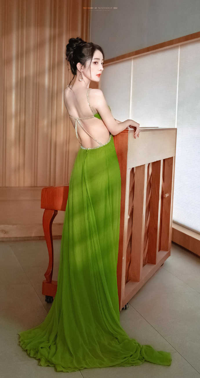 《婚礼的前一天与前男友》